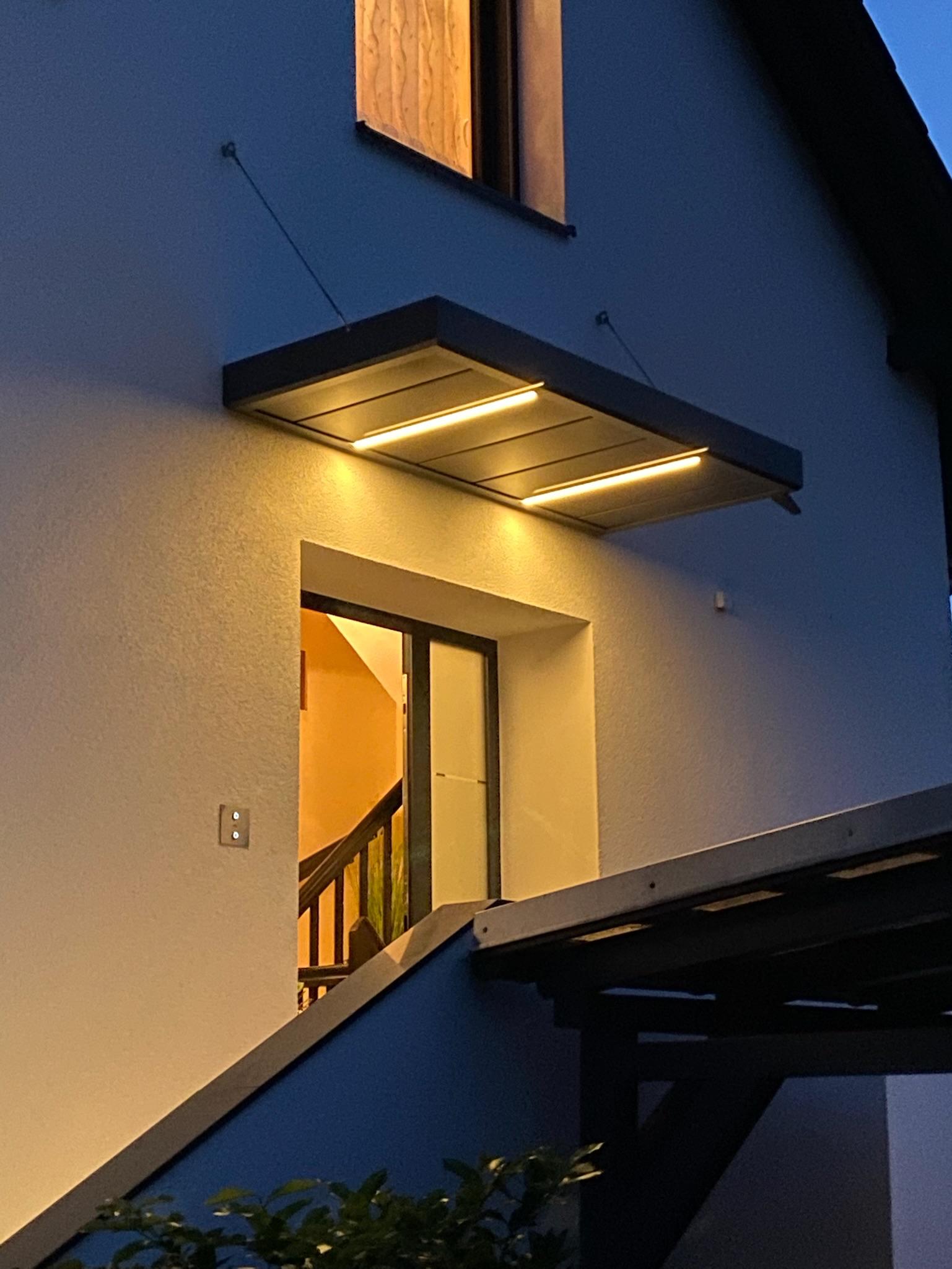 Neues Vordach am Hauseingang, Eggenfelden