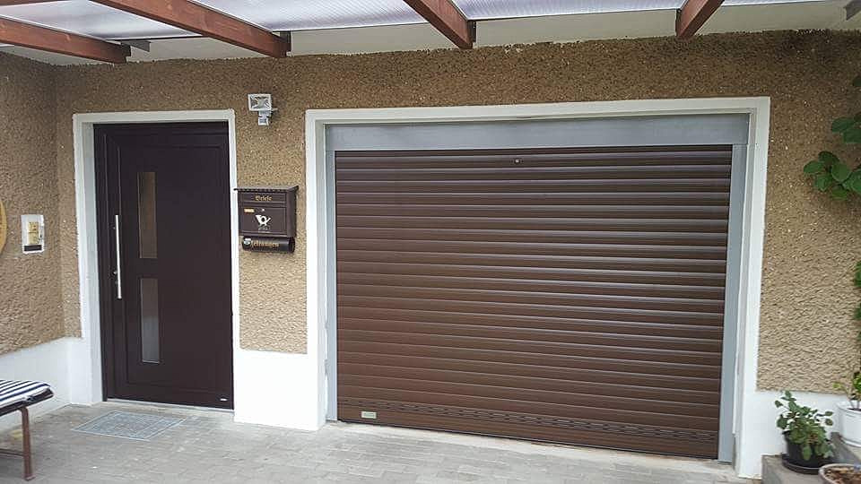 Neue Haustür und Garagenrolltor, Geiselhöring